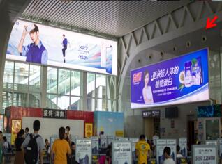 ?？跂|站高鐵廣告